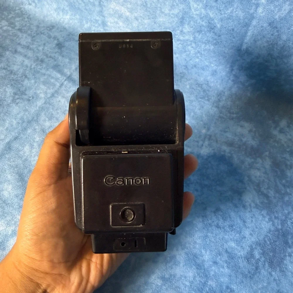 Canon Speedlite 199A Camera Flash Vintage Electronic Shoe Mount with Case Japan